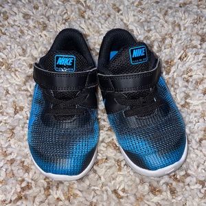 Nike toddler boys shoes